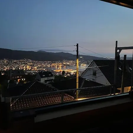 Near The Floibanen, Cable Car Lejlighed Bergen